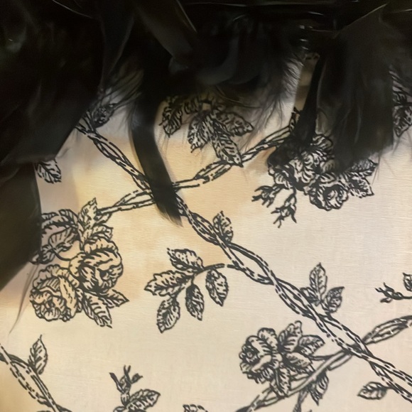 Handmade black feather boa small purse w/floral print handle & body velcro close - Picture 2 of 13